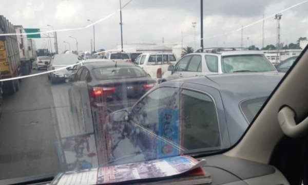 image-of-massive-gridlock-in-lagos-amidst-lockdown