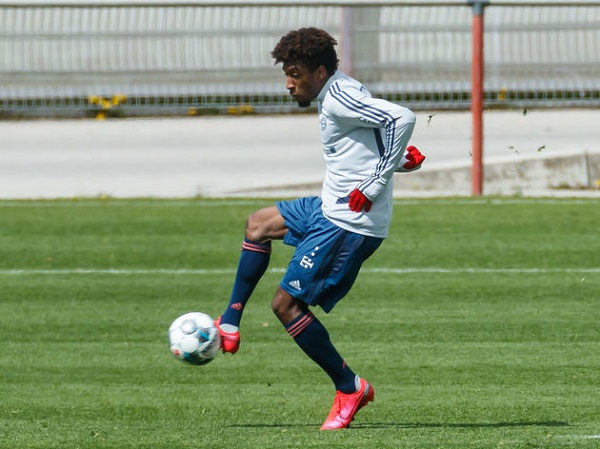 image-of-kingsley-coman-attends-training-in-mclaren-instead-of-audi-car