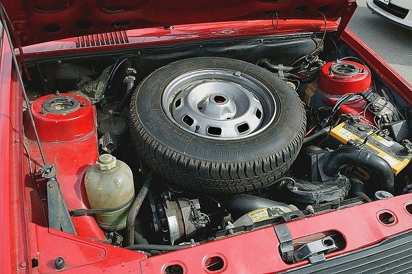 image-of-spare-tyre-cradled-inside-the-engine-bay