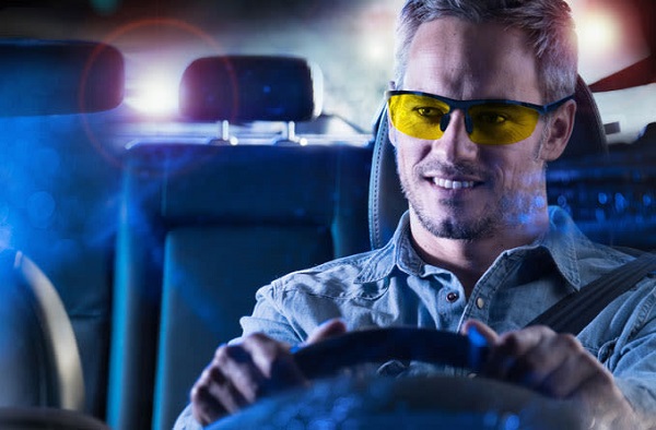 image-of-sunglasses-when-driving