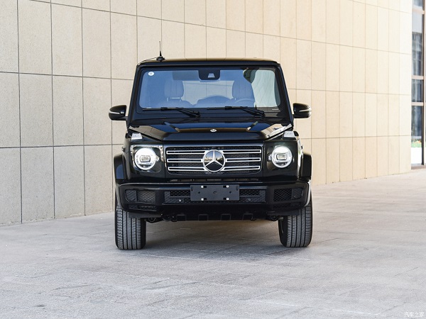 image-of-Mercedes-Benz-G350-front-view