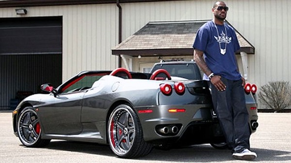 image-of-Lebron-James-cars-houses-and-Private-jet