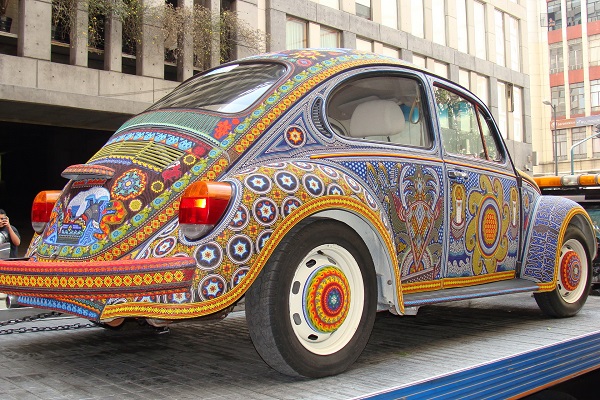 image-of- Volkswagen-beetle-vochol-in-Mexico