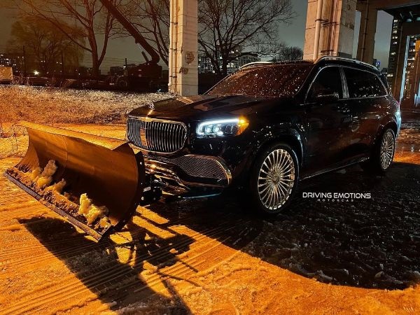image-of-drake-Mercedes-maybach-snow-plow-in-what-is-next-video