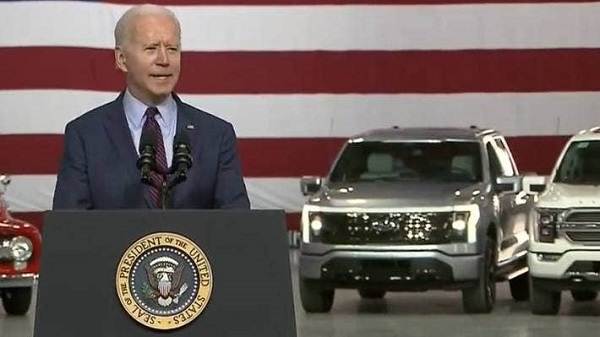 image-of-Ford-F-150-Lightning-launched-by-President-Biden