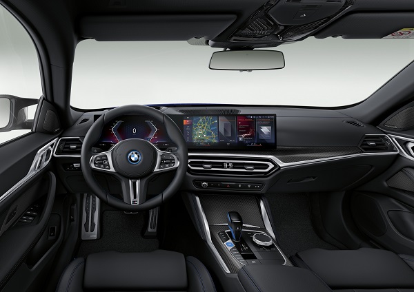 image-of-2022-BMW-i4-M50